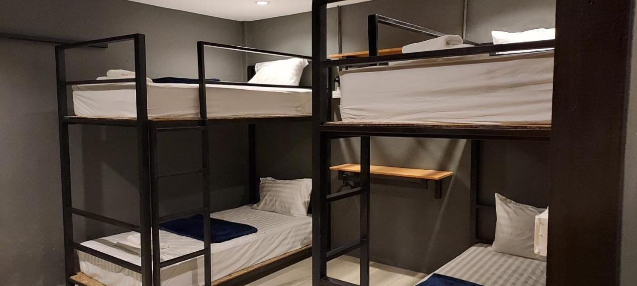 Loftel @ Nakhon Hostel Накхон Си Тамарат Екстериор снимка