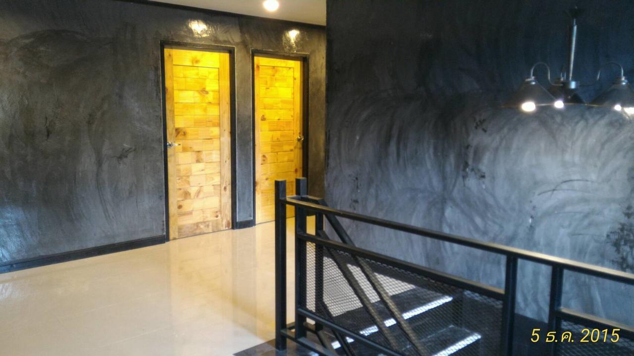 Loftel @ Nakhon Hostel Накхон Си Тамарат Екстериор снимка