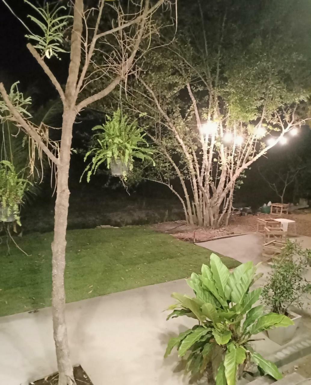 Loftel @ Nakhon Hostel Накхон Си Тамарат Екстериор снимка